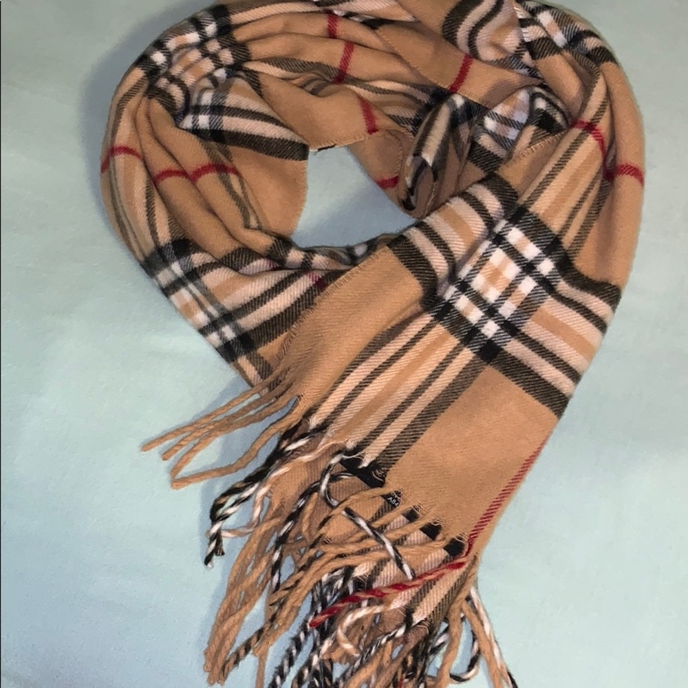 LAST CHANCE Plaid Scarf